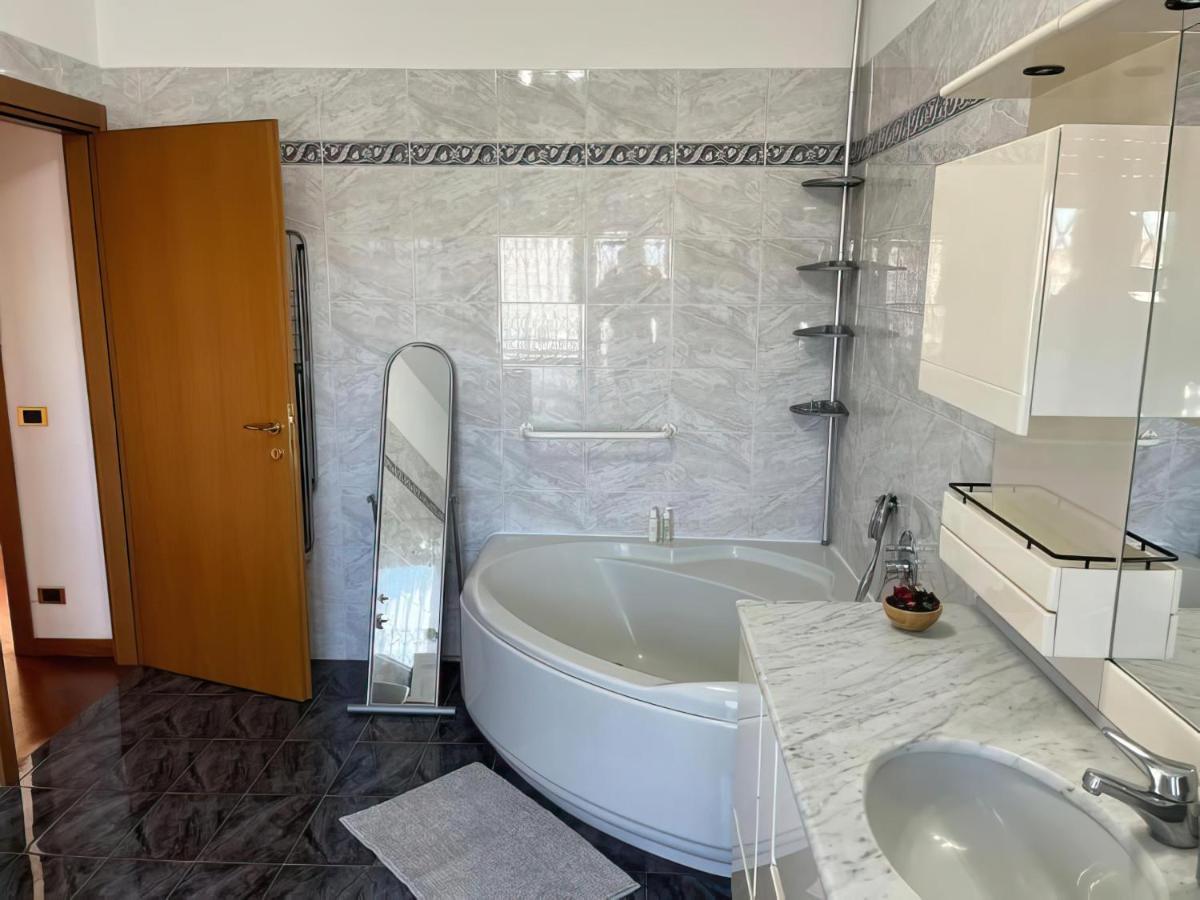 Al54 Apartment มิลาน ภายนอก รูปภาพ